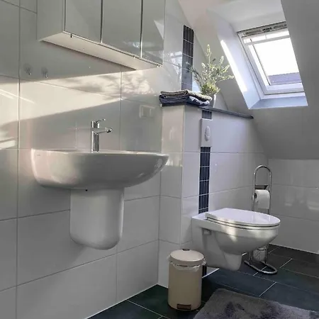 Apartament Essmz13 *